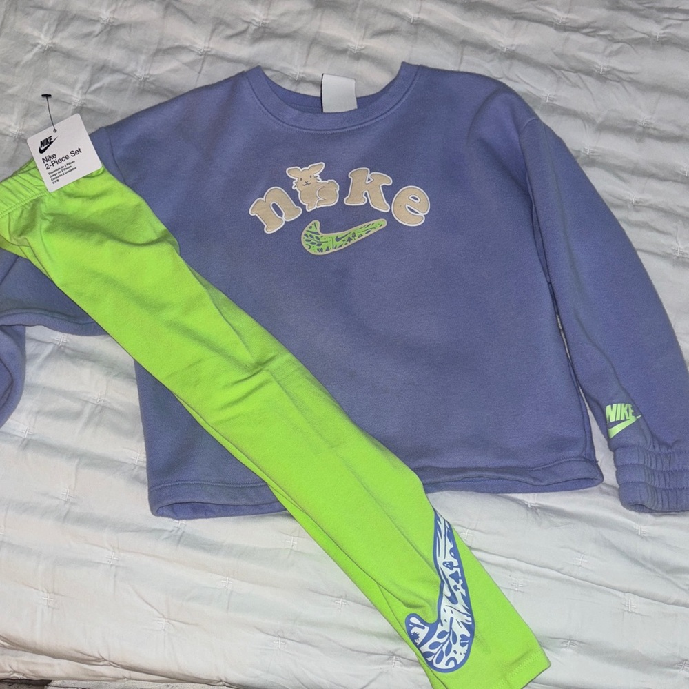Nike Sweatshirt Leggings Set Bonnie